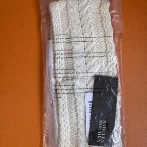 Badgley Mischka Ivory Cable Knit Scarf